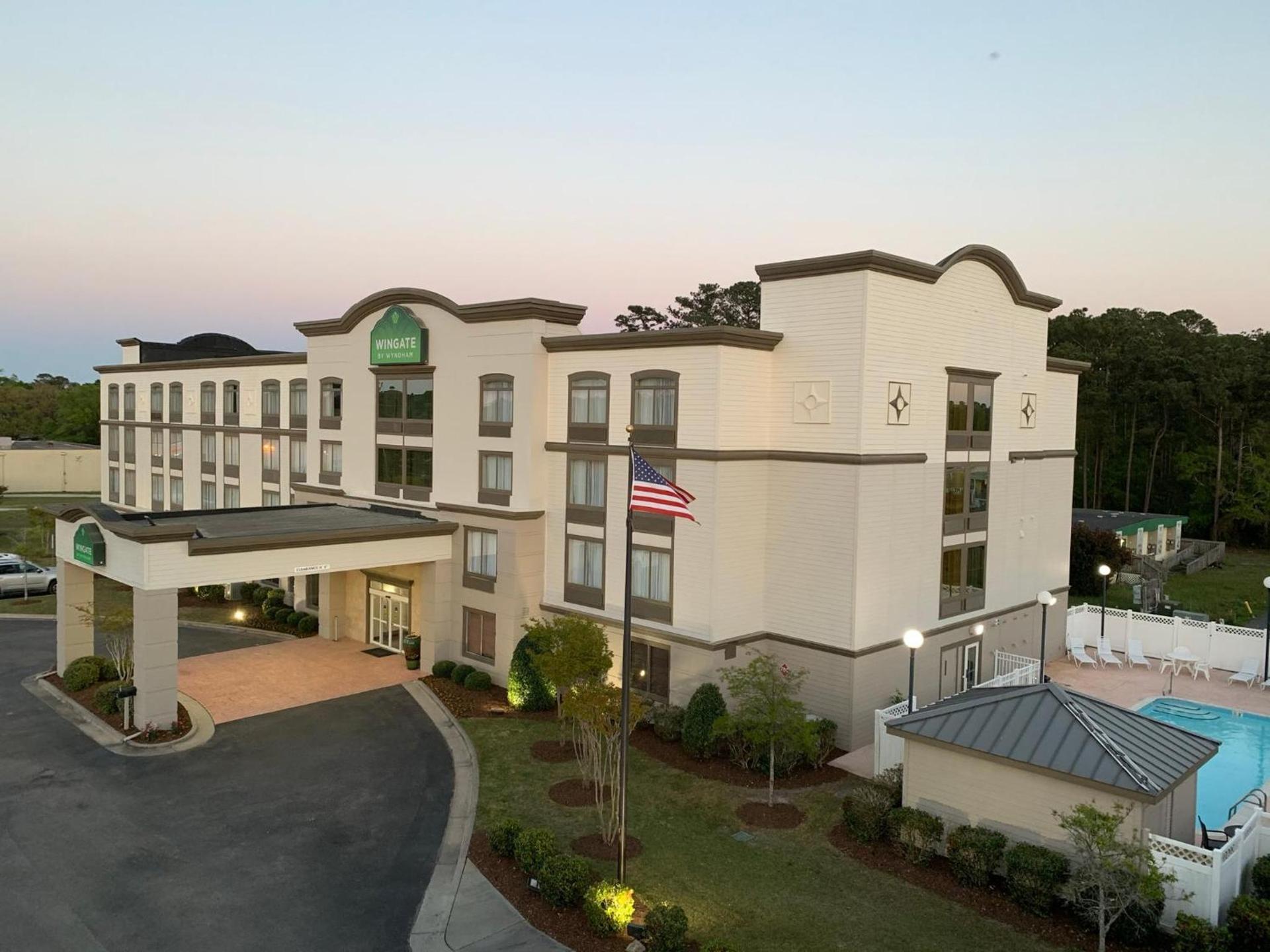 Wingate By Wyndham Southport photo 32