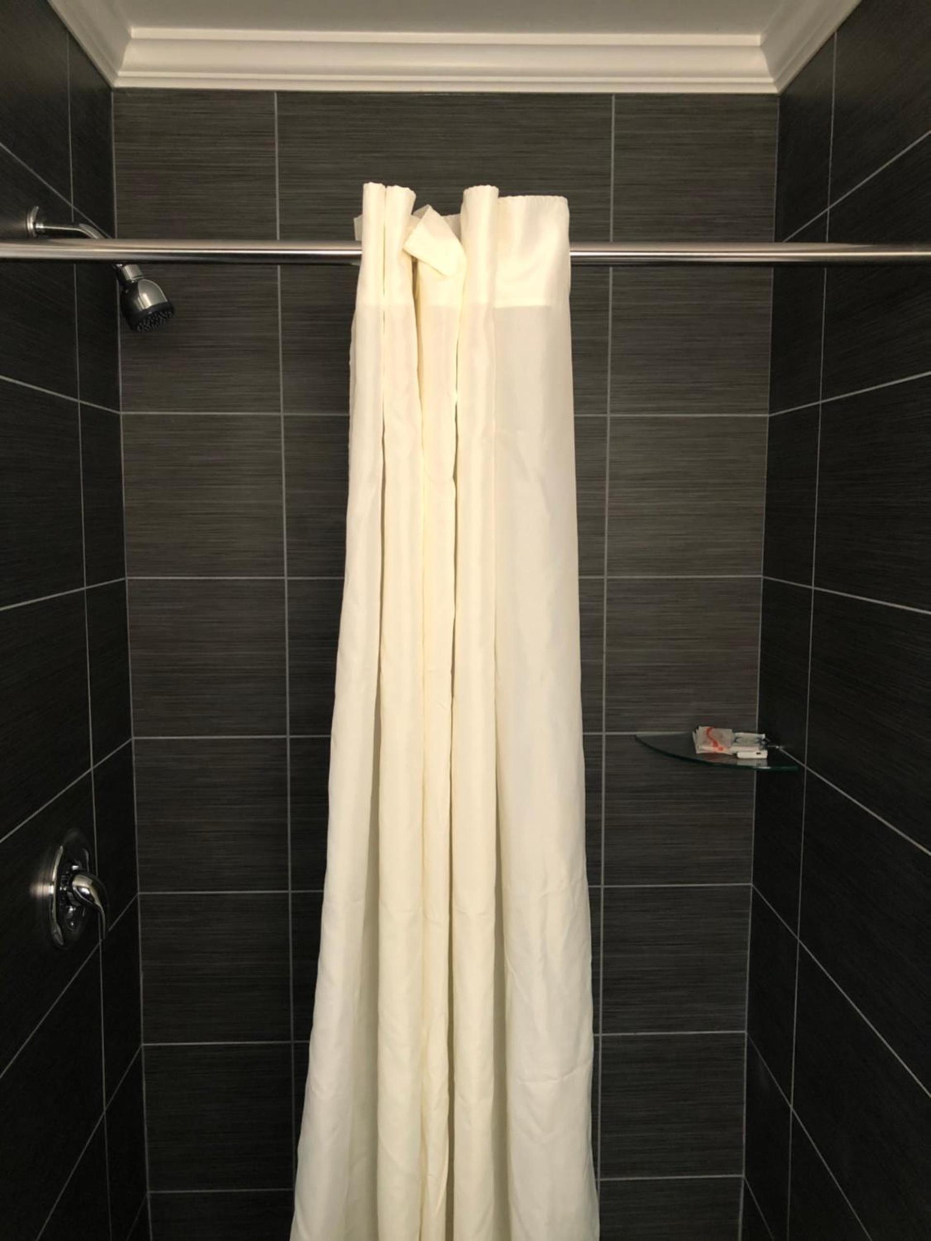 Bay Inn Hotel photo 9