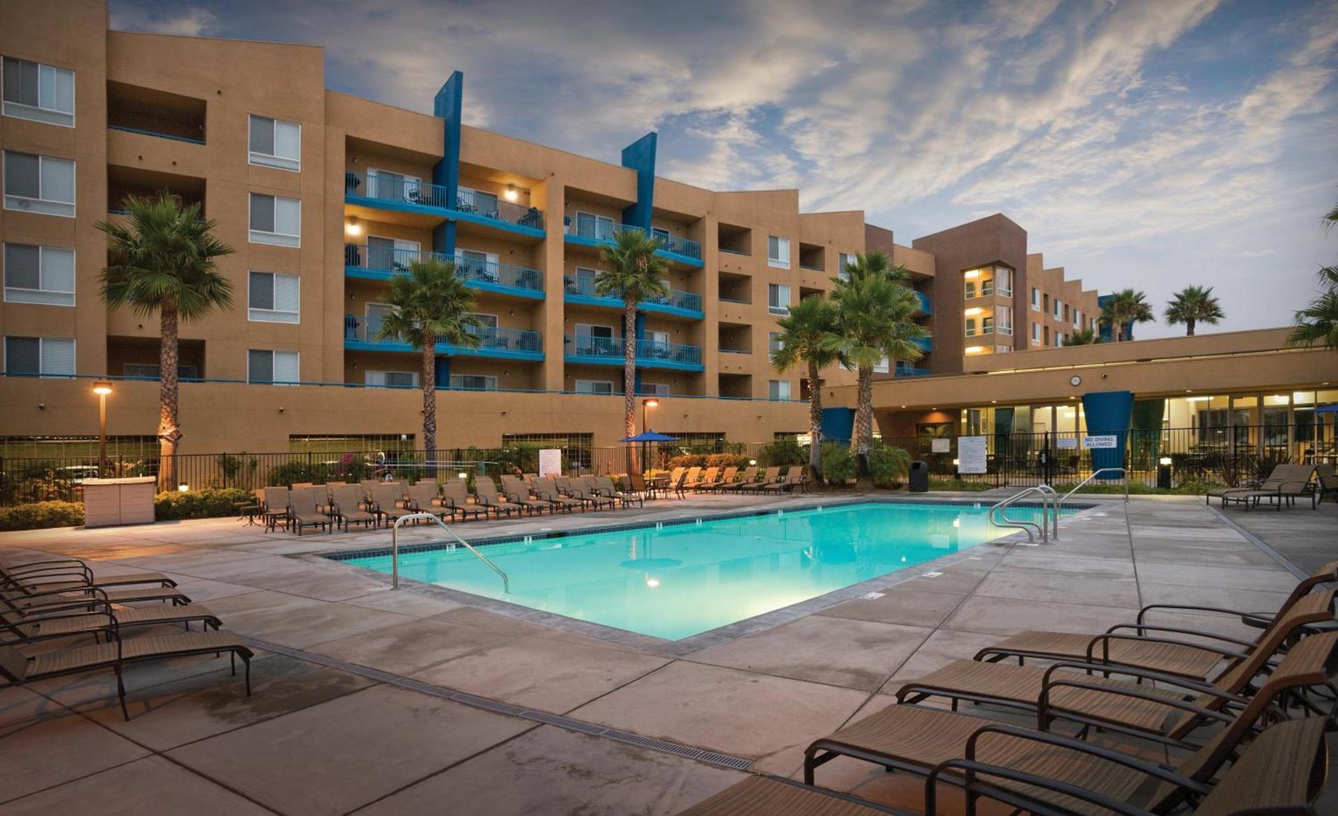 Worldmark Oceanside Harbor photo 3