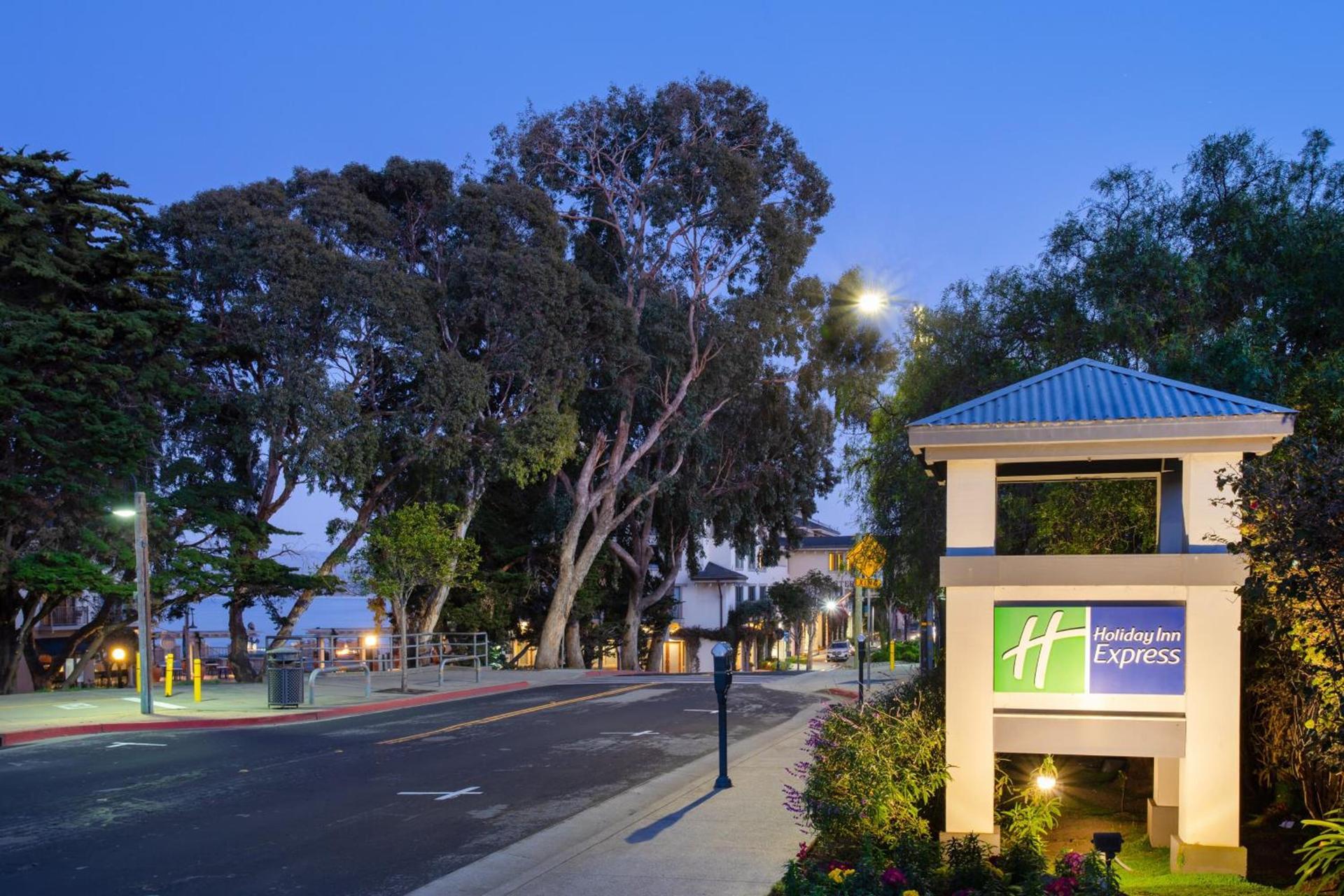 Holiday Inn Express Monterey - Cannery Row by IHG photo 17