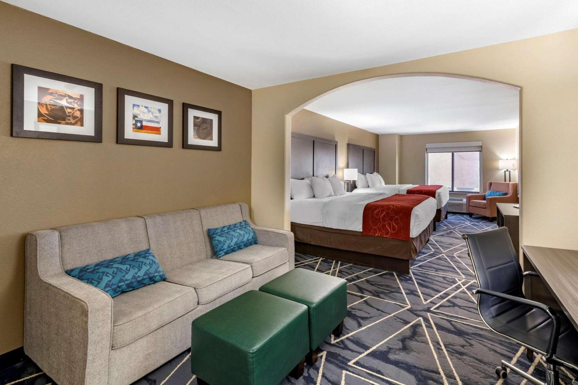 Comfort Inn & Suites Lubbock West photo 25