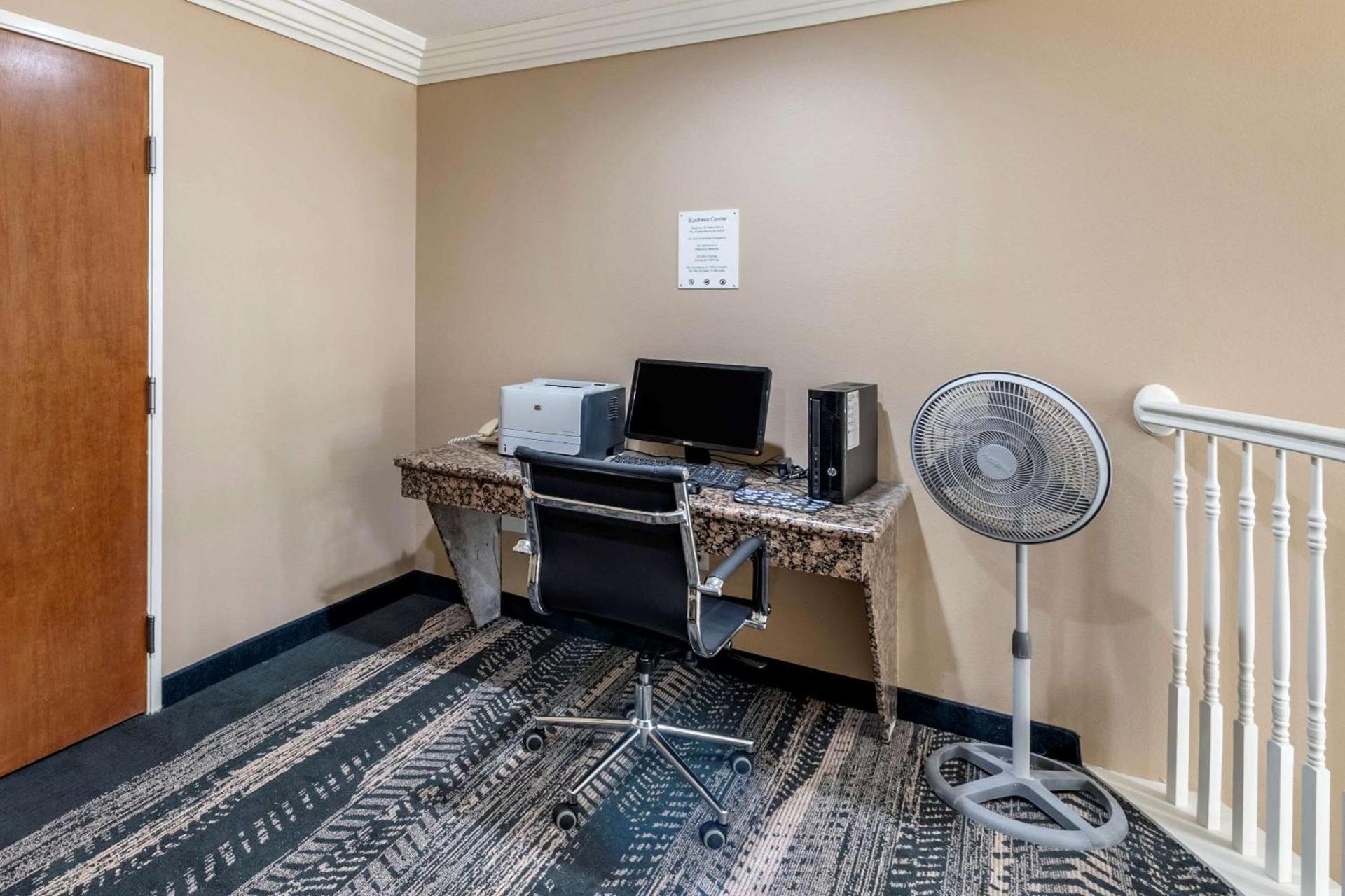 Comfort Inn & Suites Lubbock West photo 30