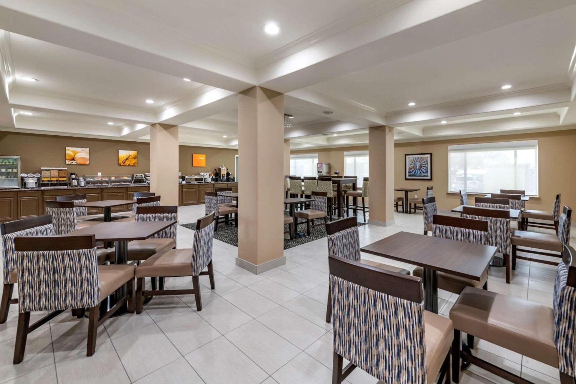 Comfort Inn & Suites Lubbock West photo 31
