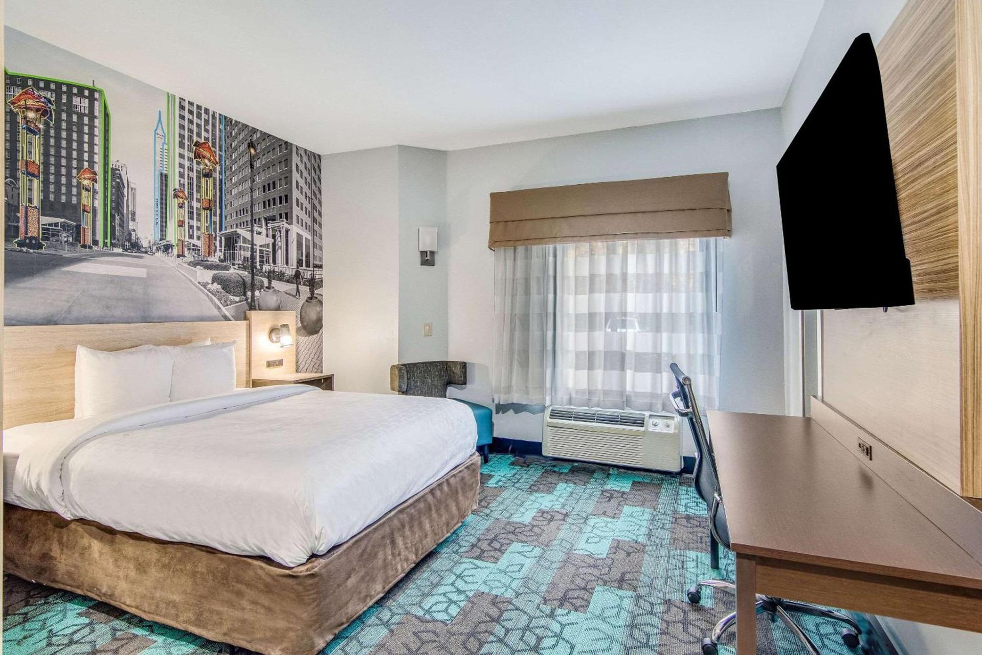 Clarion Pointe Wake Forest - Raleigh North photo 10