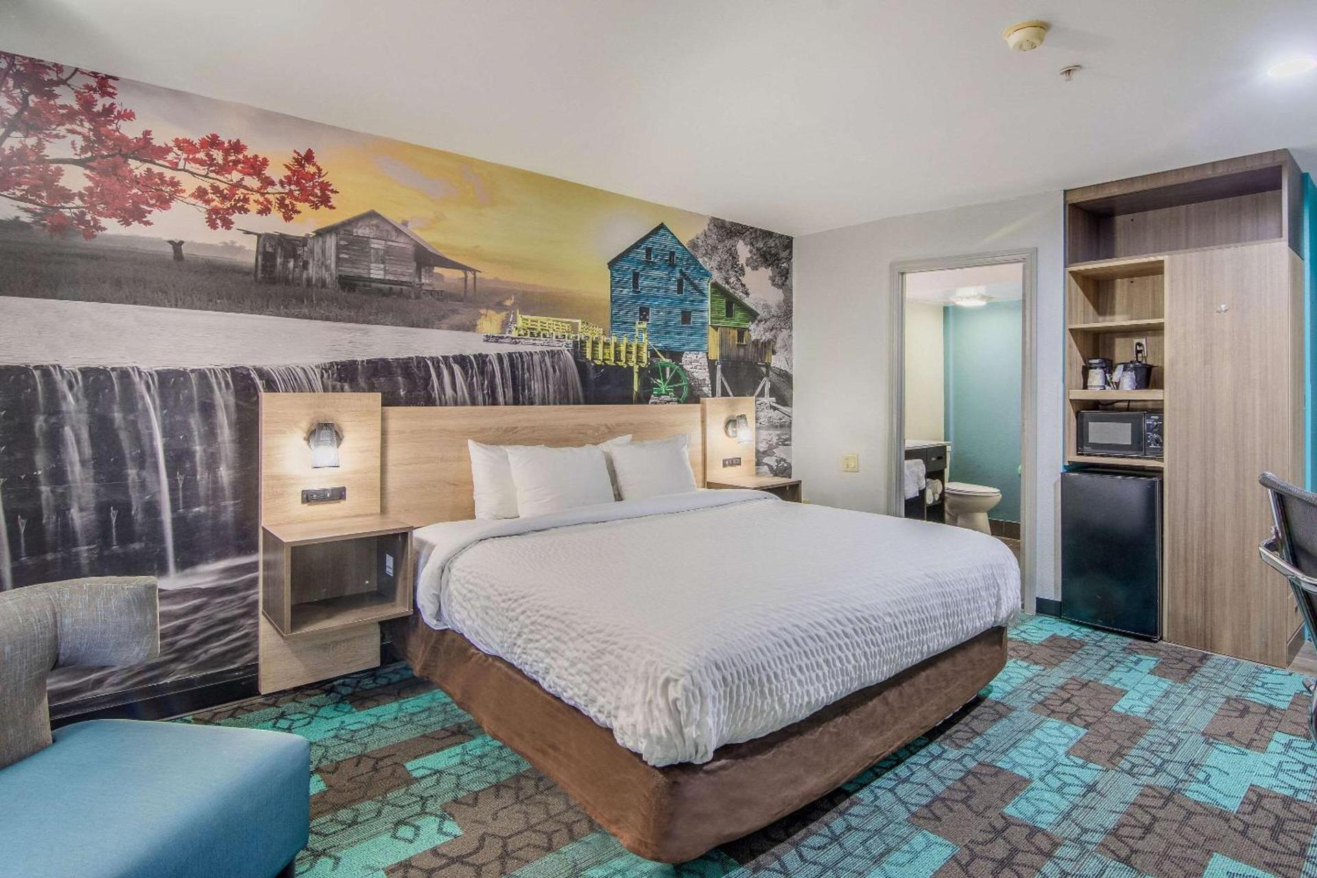 Clarion Pointe Wake Forest - Raleigh North photo 12