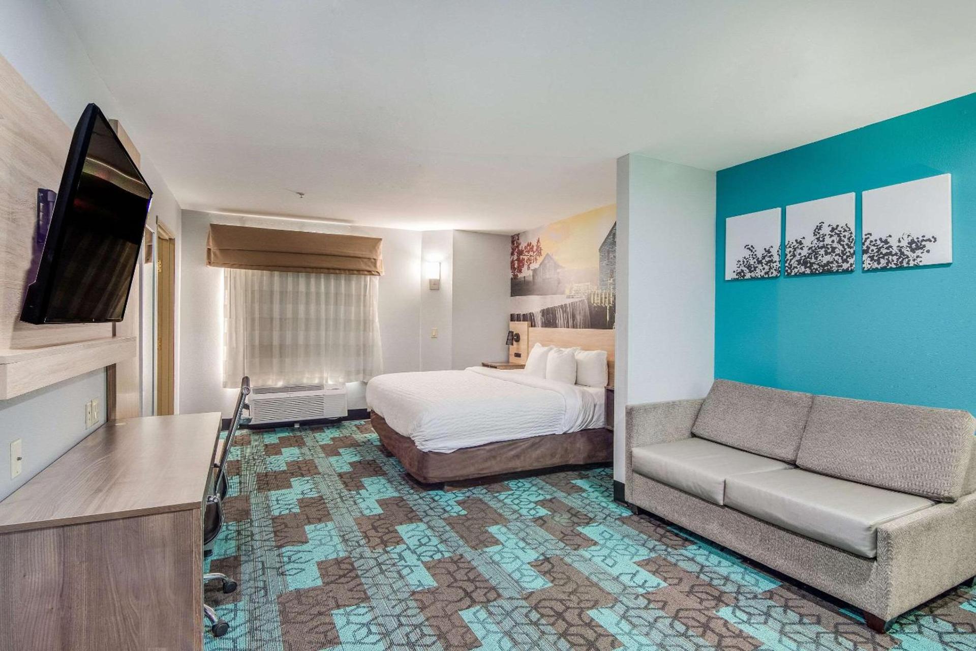 Clarion Pointe Wake Forest - Raleigh North photo 18