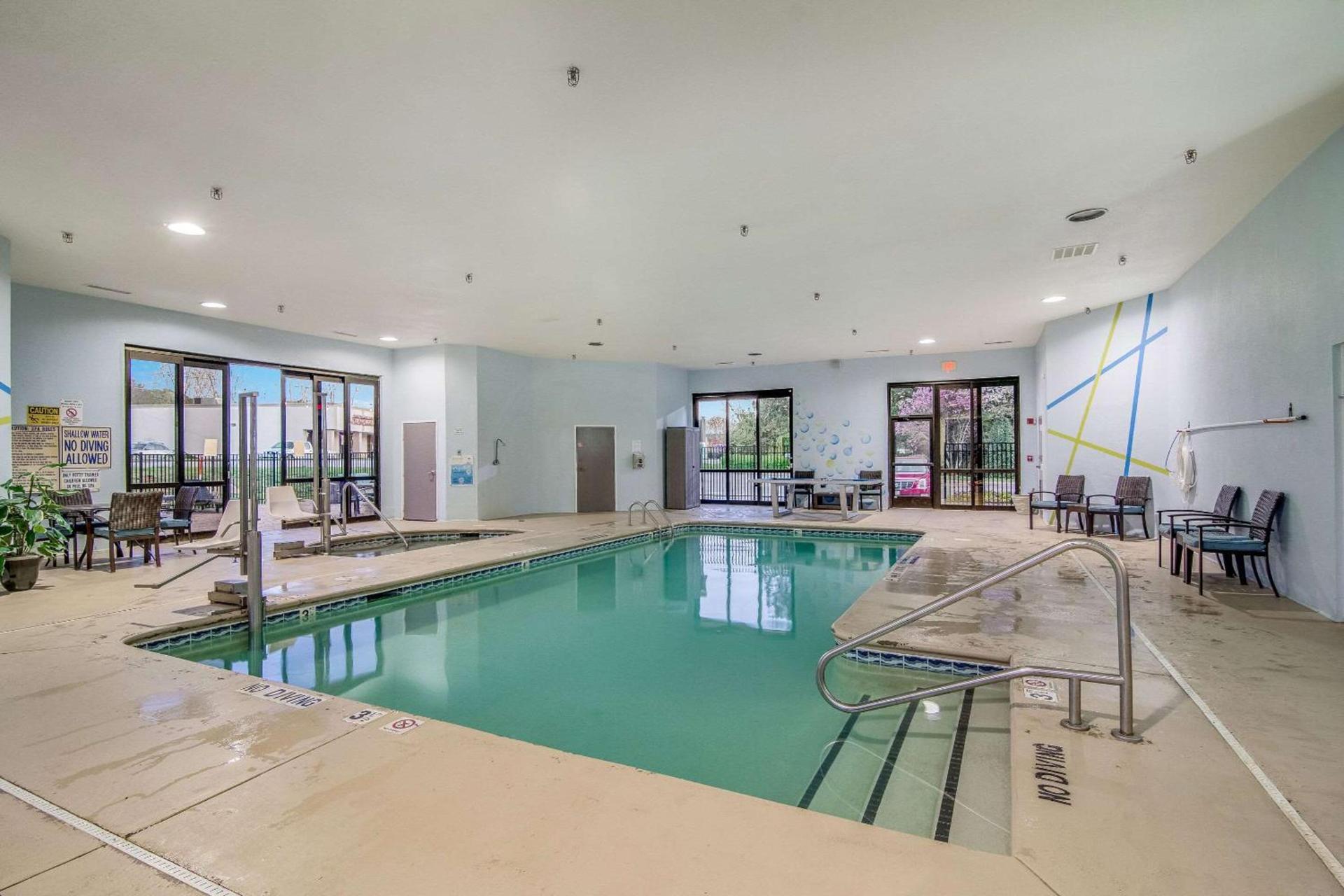 Clarion Pointe Wake Forest - Raleigh North photo 22