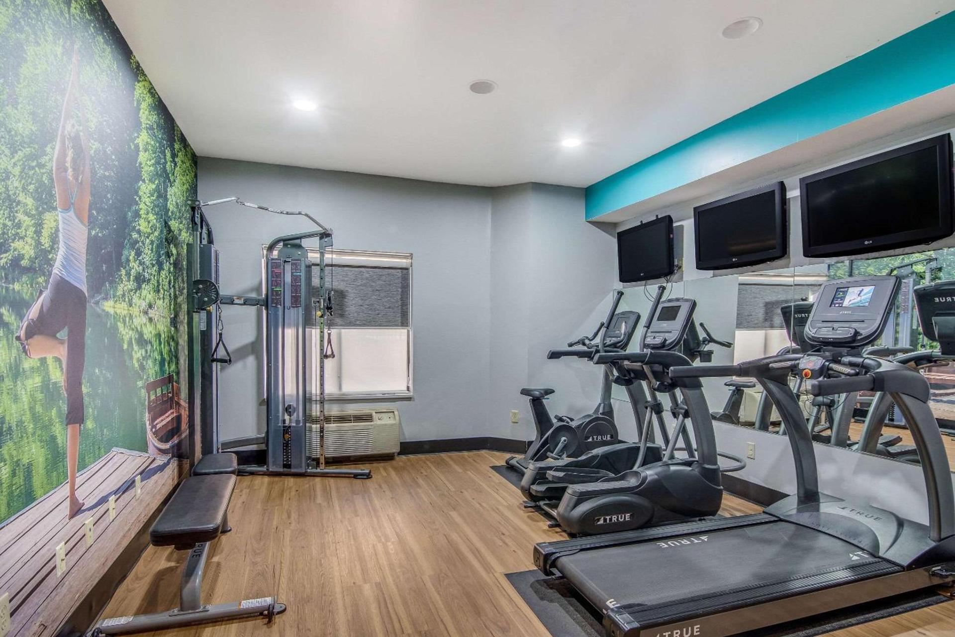 Clarion Pointe Wake Forest - Raleigh North photo 25