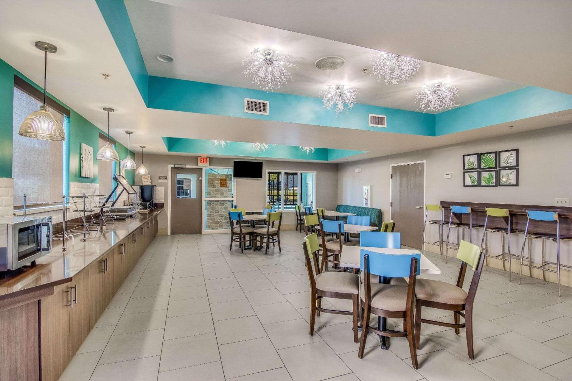 Clarion Pointe Wake Forest - Raleigh North photo 28