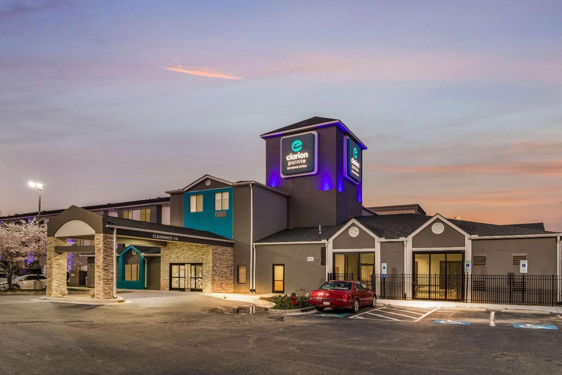 Clarion Pointe Wake Forest - Raleigh North photo 32