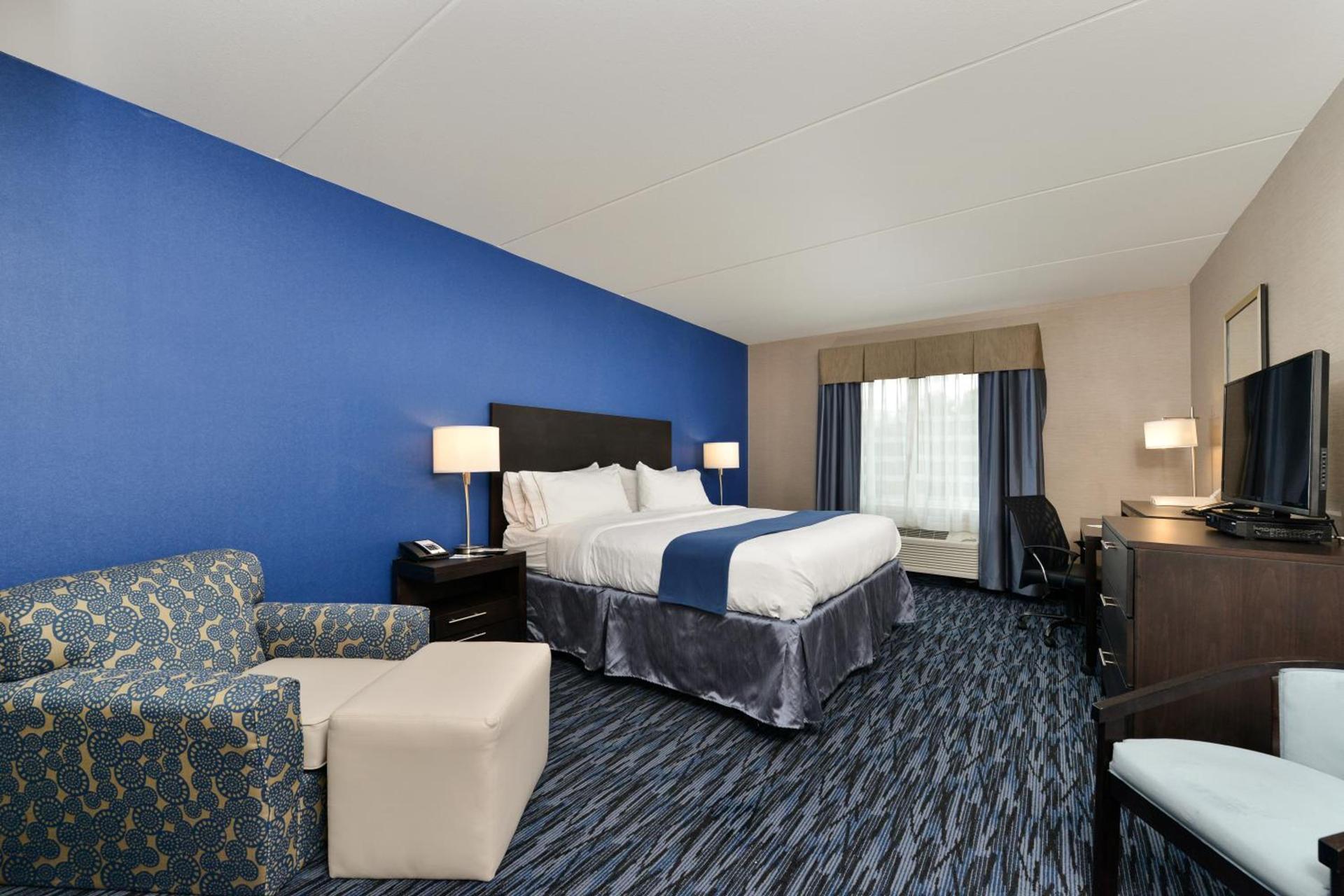 Holiday Inn Express & Suites Peekskill-Lower Hudson Valley by IHG photo 7