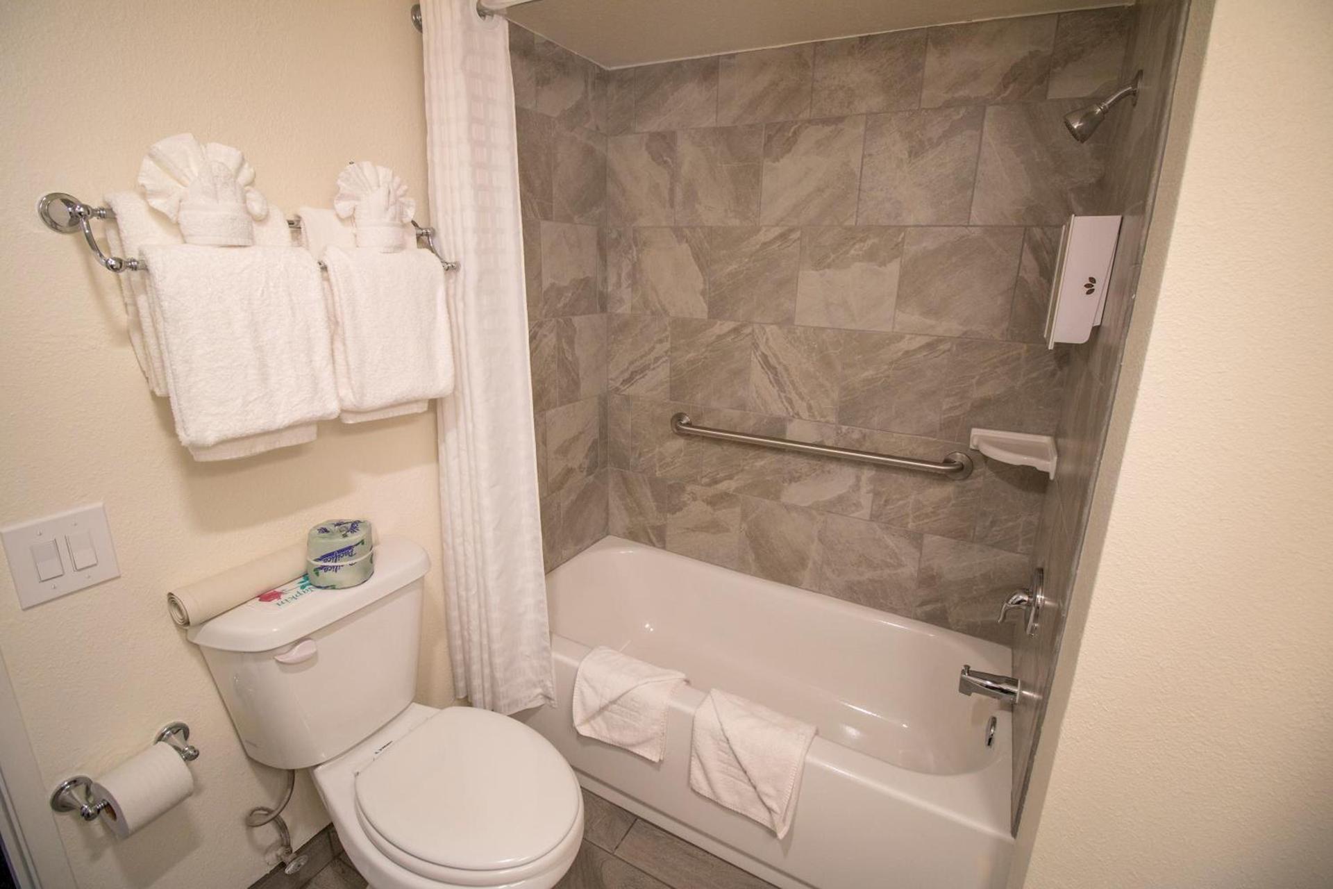 La Serena Inn photo 12