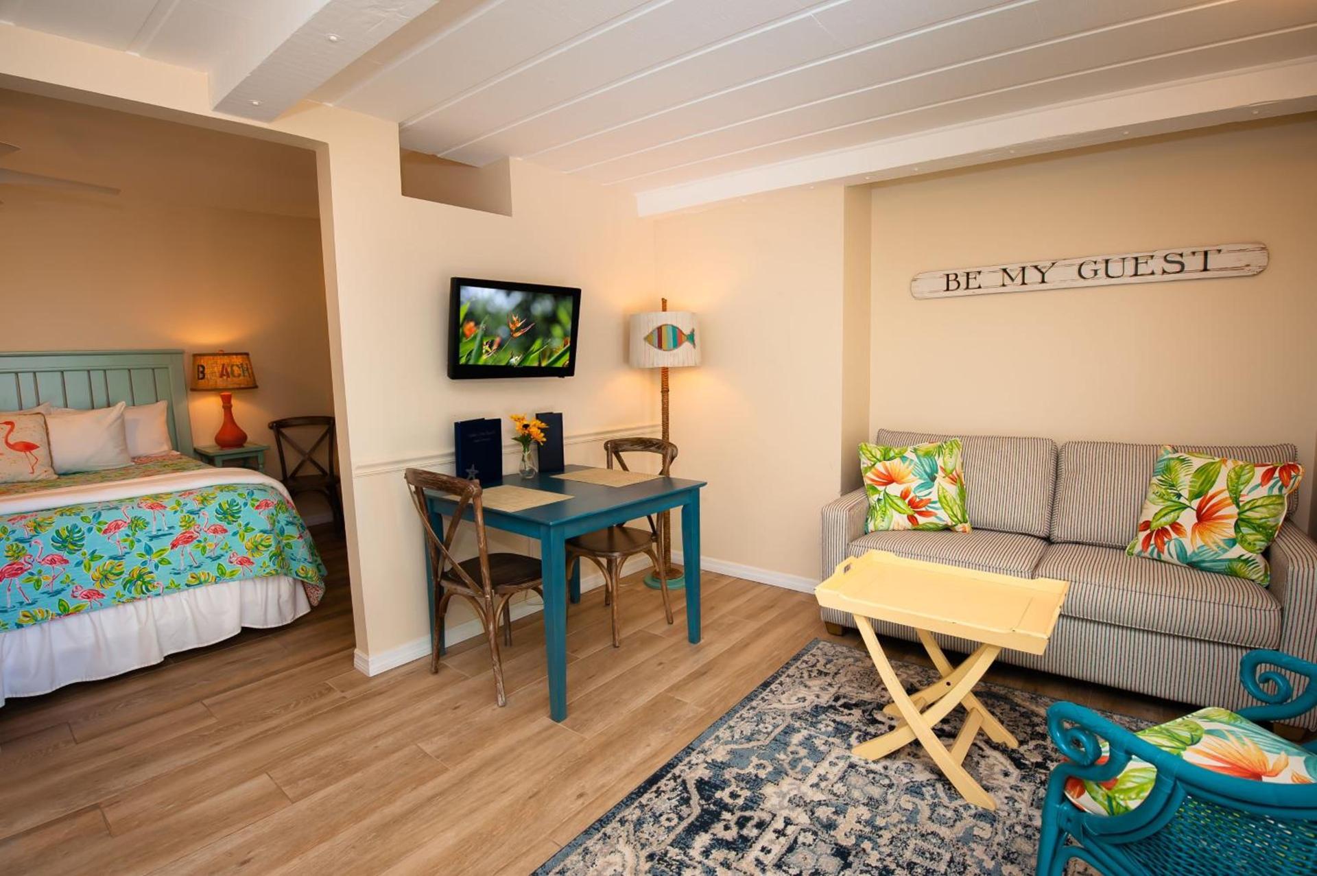 Cedar Cove Resort & Cottages photo 74