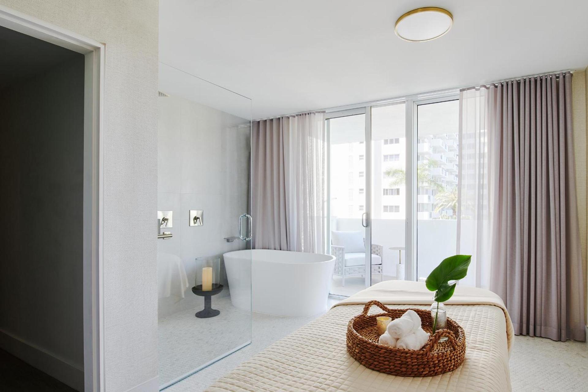 Mondrian South Beach photo 10