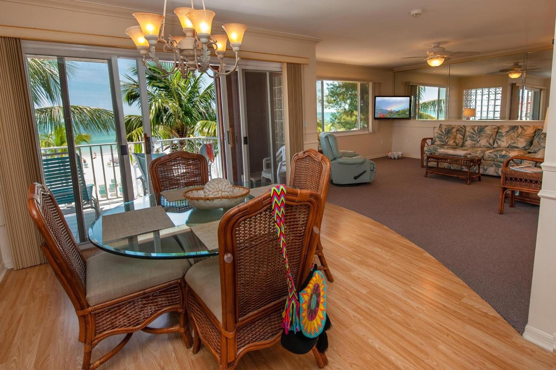 Cedar Cove Resort & Cottages photo 19