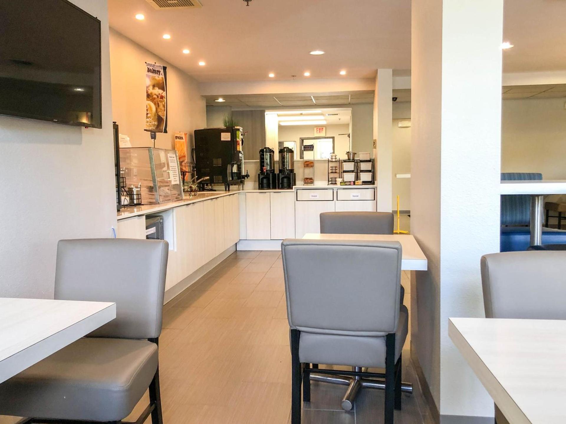 Microtel Inn & Suites by Wyndham Eagan/St Paul photo 25