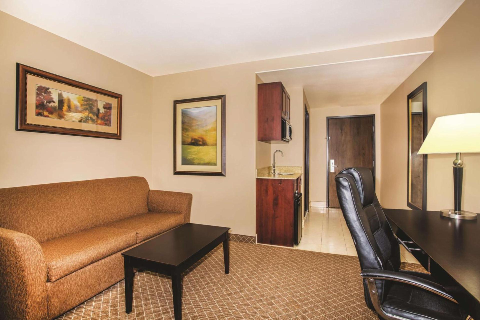La Quinta by Wyndham Ely photo 10