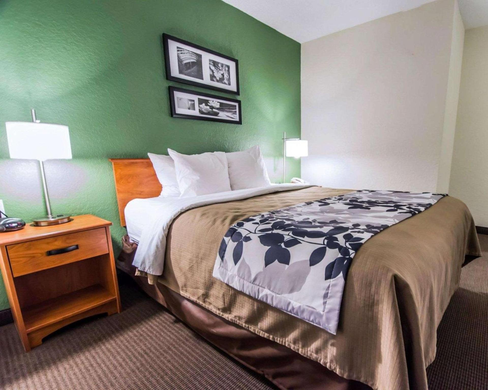 Blankenbaker Inn by IHG photo 13