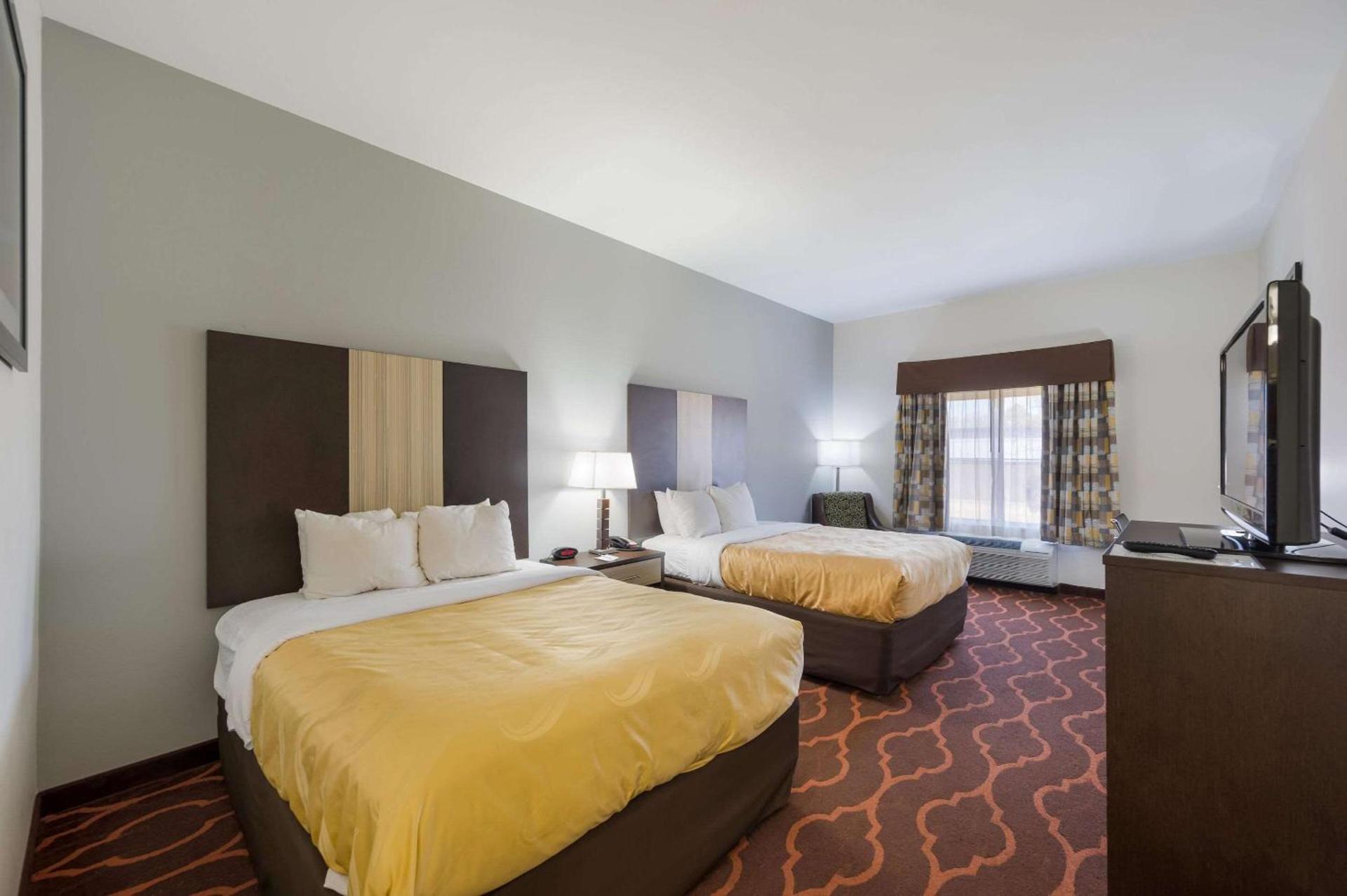 Quality Inn & Suites Huntsville Research Park Area photo 8
