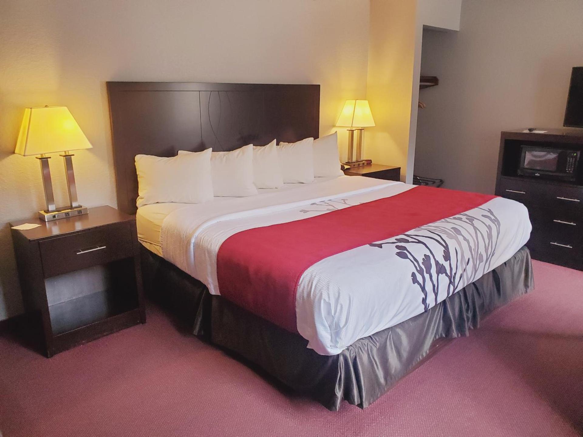 Blackstone Lodge and Suites photo 20