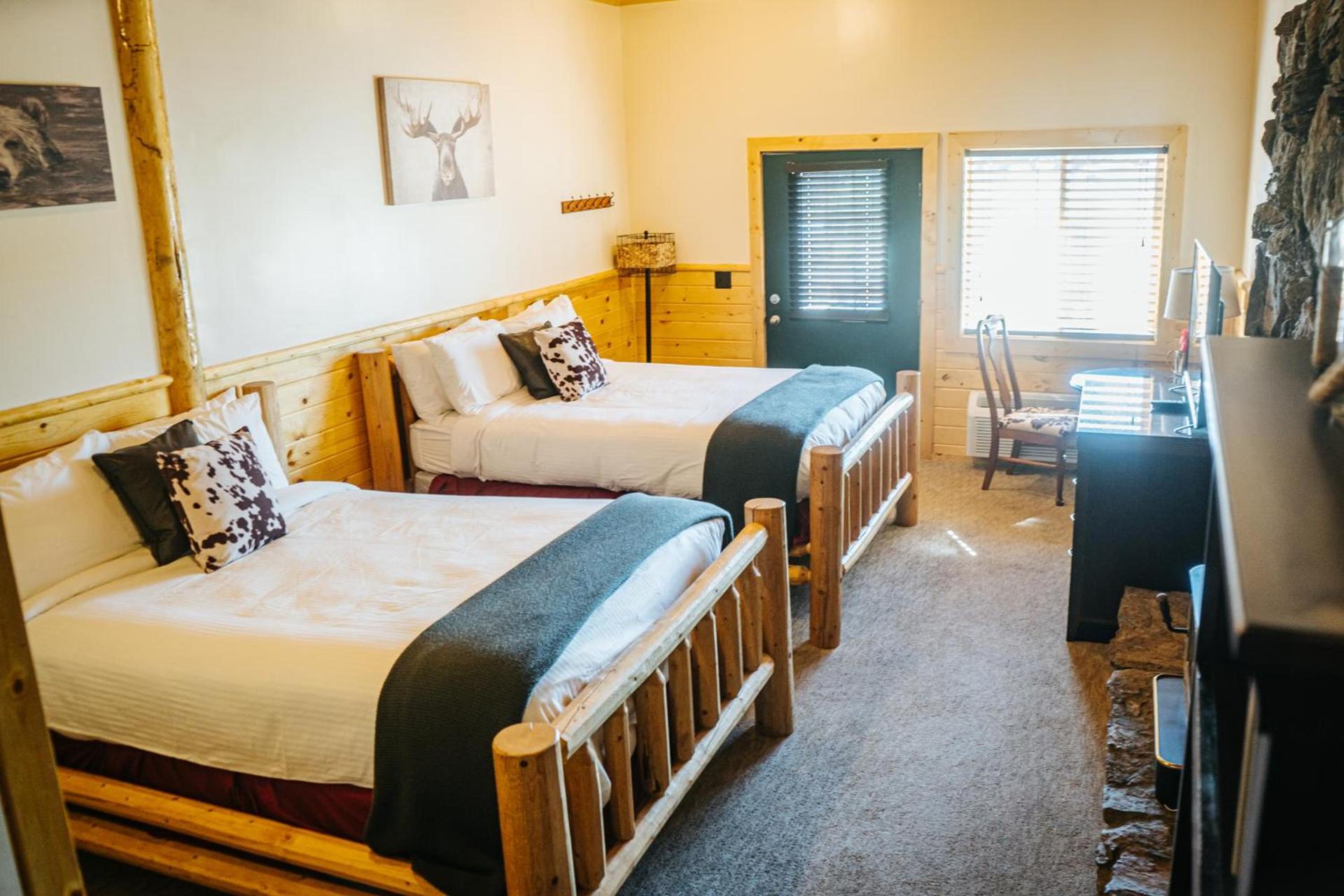 River Lodge photo 9