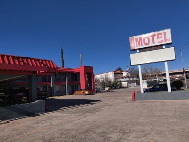 Time Motel photo 2