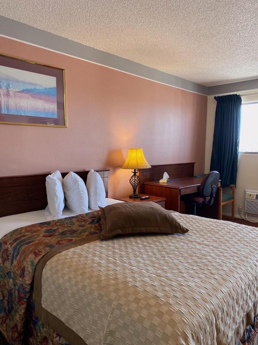Value Lodge Inn photo 12