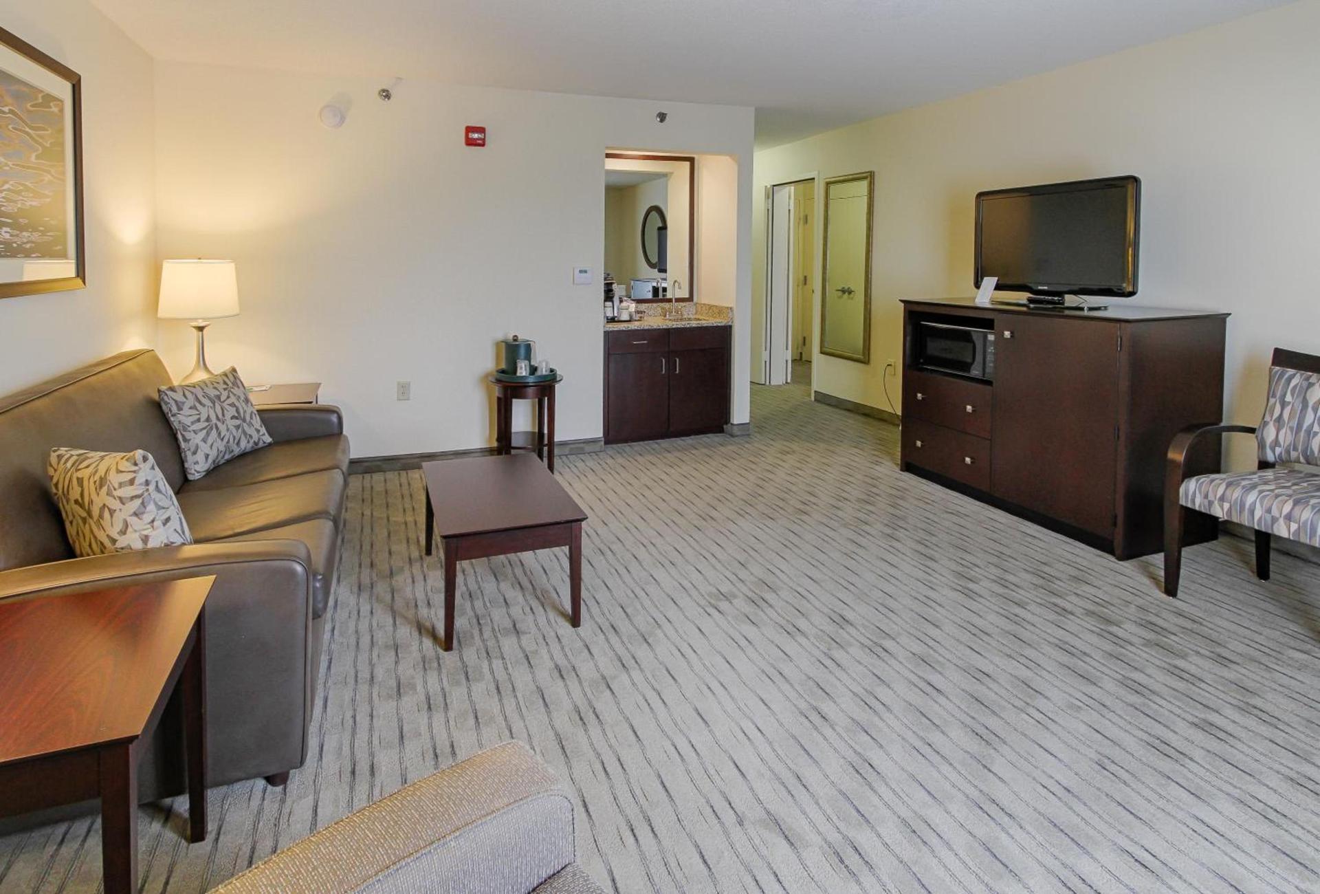 Holiday Inn Knoxville West - Cedar Bluff Rd by IHG photo 9