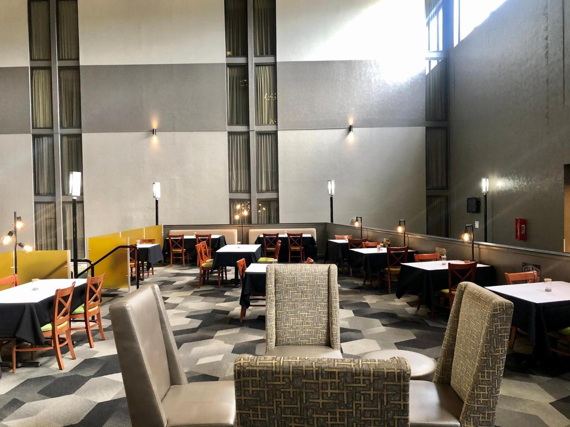 Holiday Inn Morgantown - Reading Area by IHG photo 9