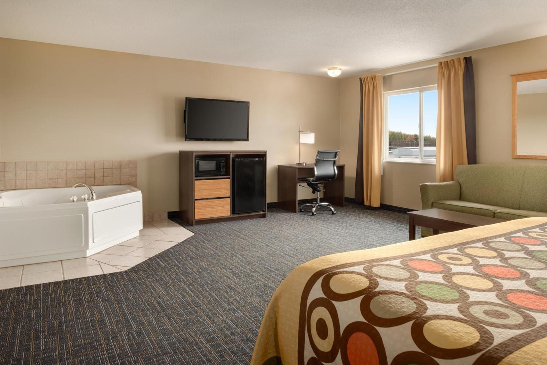 Super 8 by Wyndham Sioux Falls photo 25