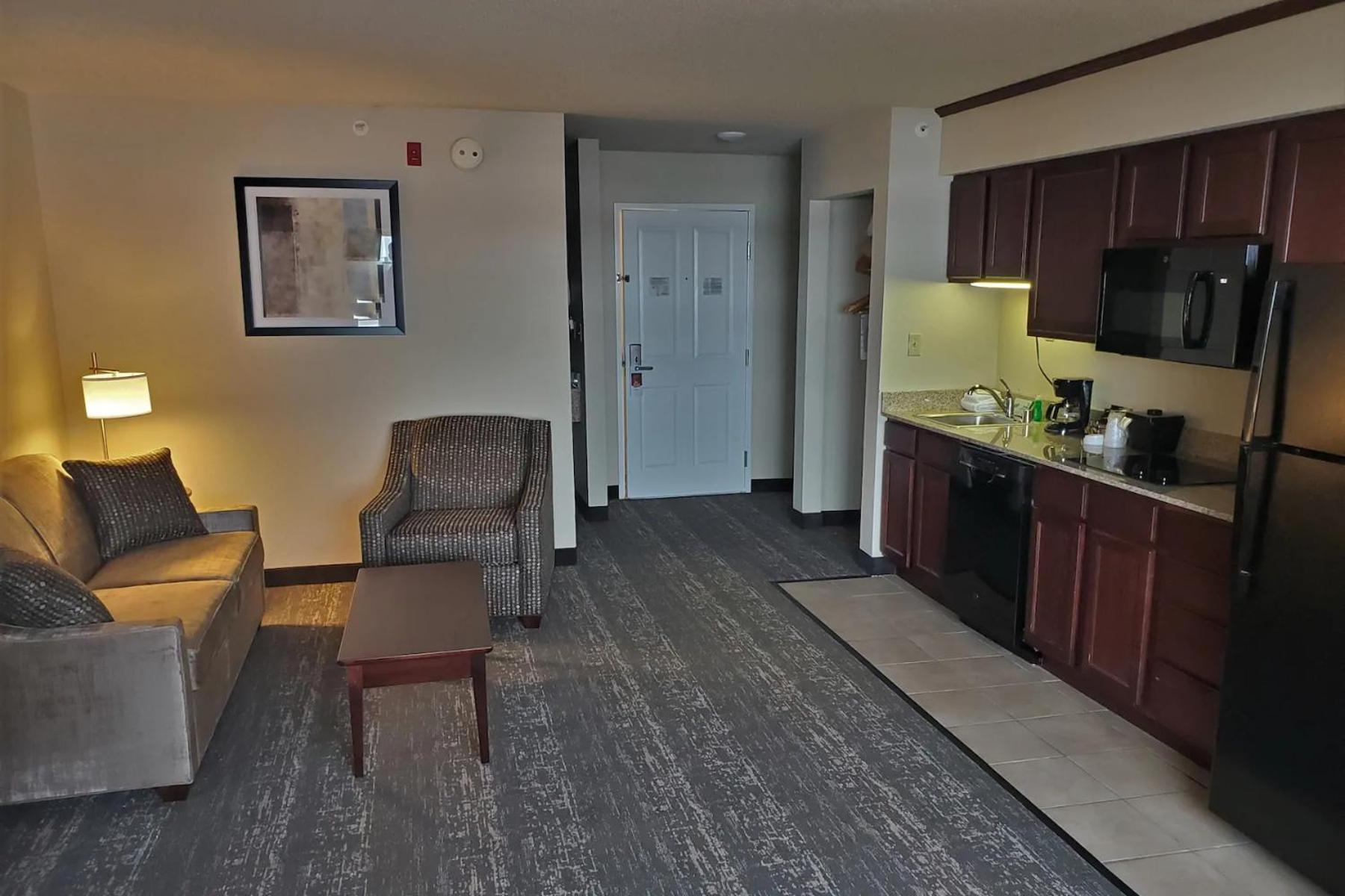 Cobblestone Suites - Oshkosh photo 39