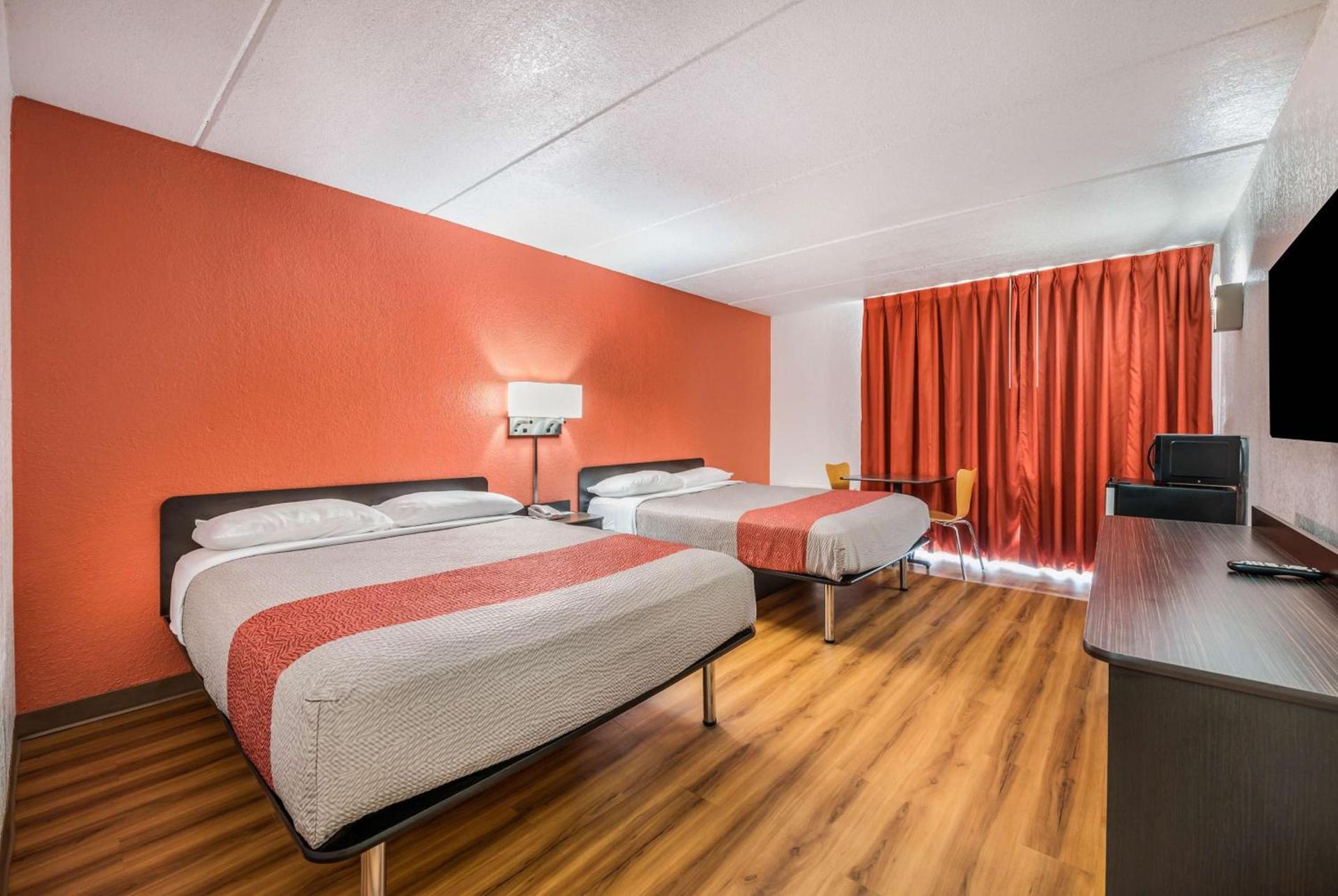 Motel 6-Henderson, TX photo 15