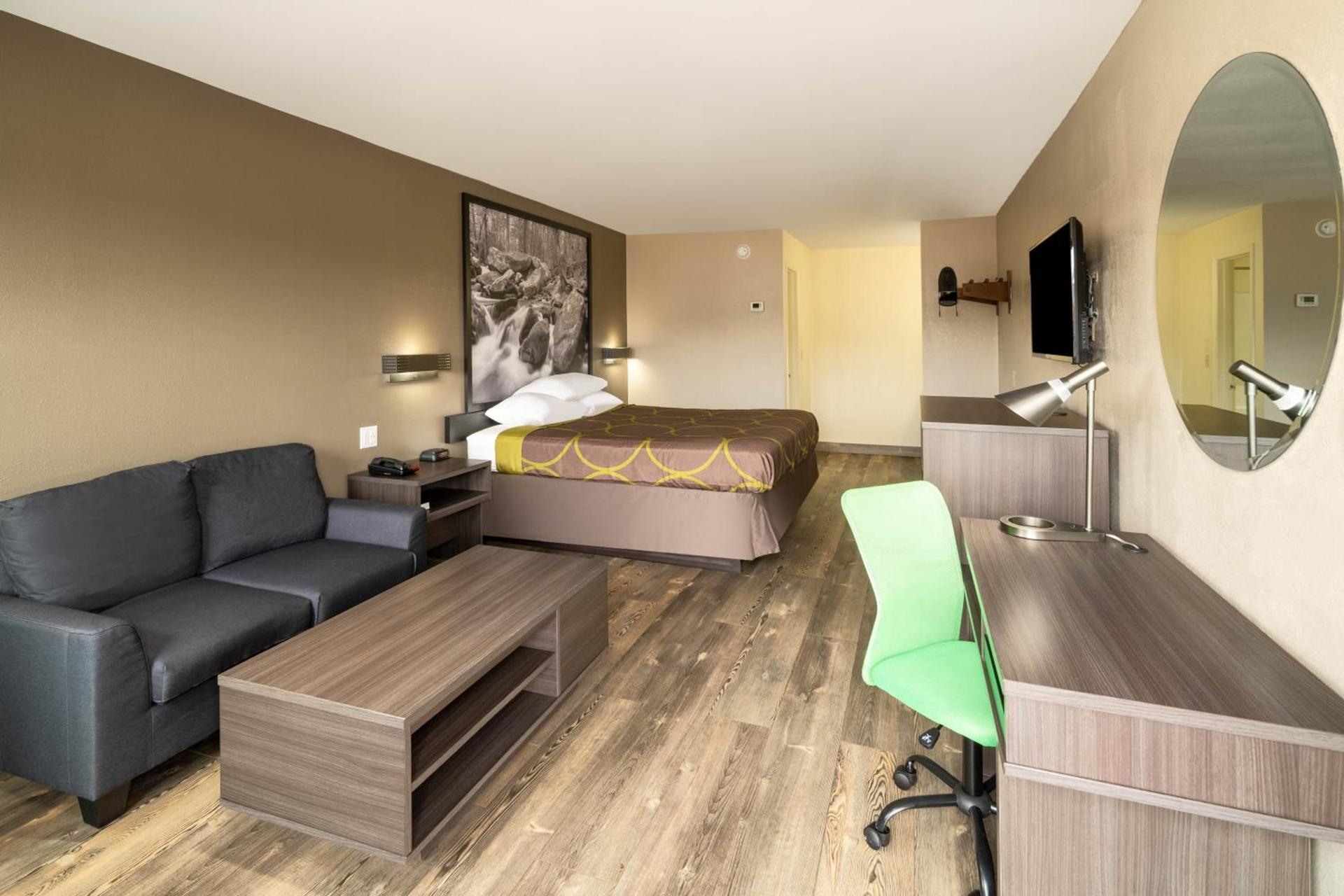 Super 8 by Wyndham Cleveland photo 27