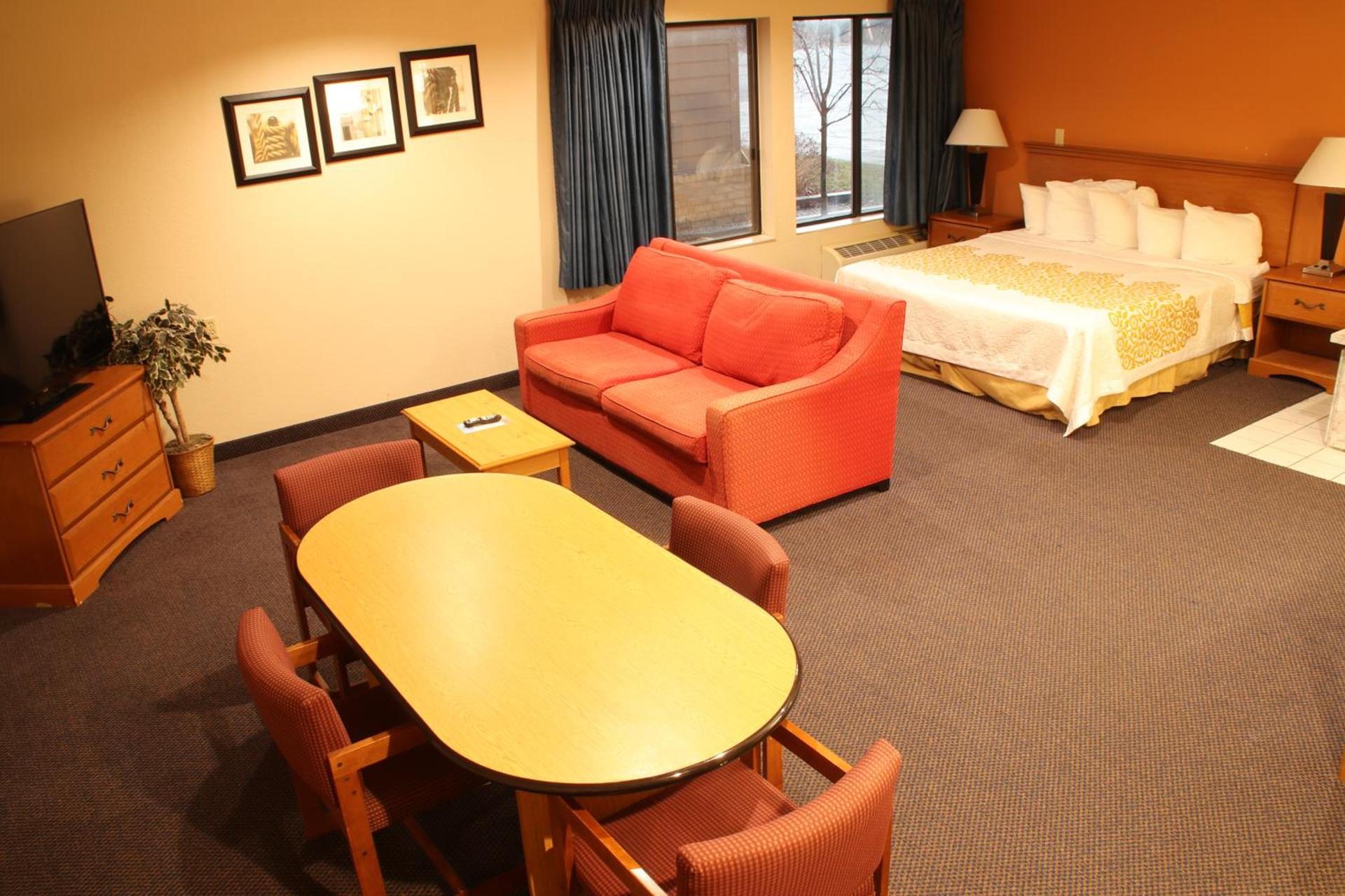Days Inn by Wyndham Black River Falls - Access to ATV Trail photo 47
