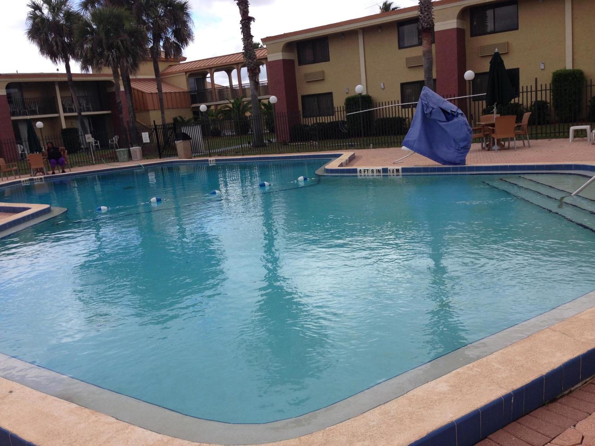 Ramada by Wyndham Davenport Orlando South photo 6