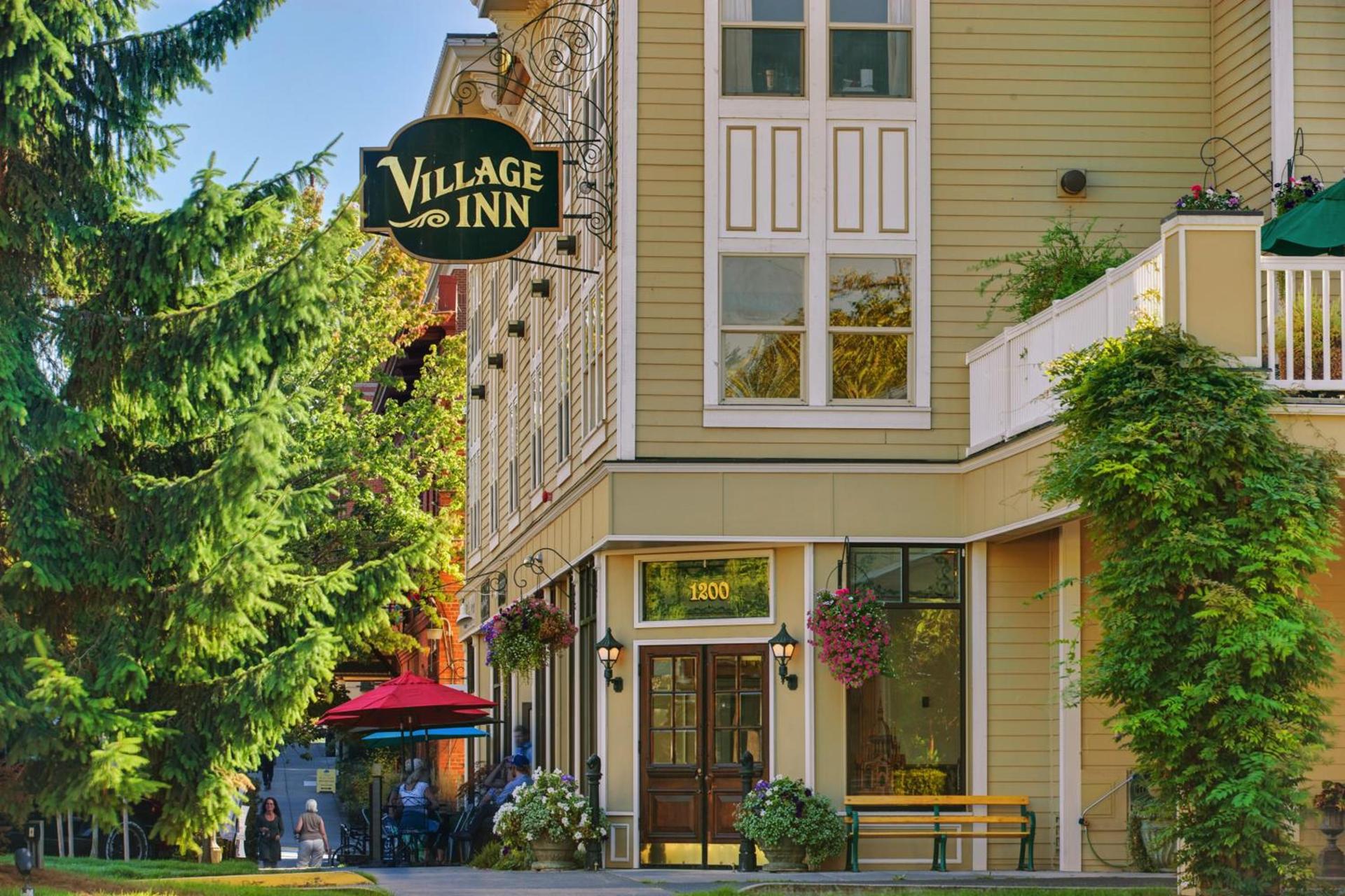Fairhaven Village Inn photo 10