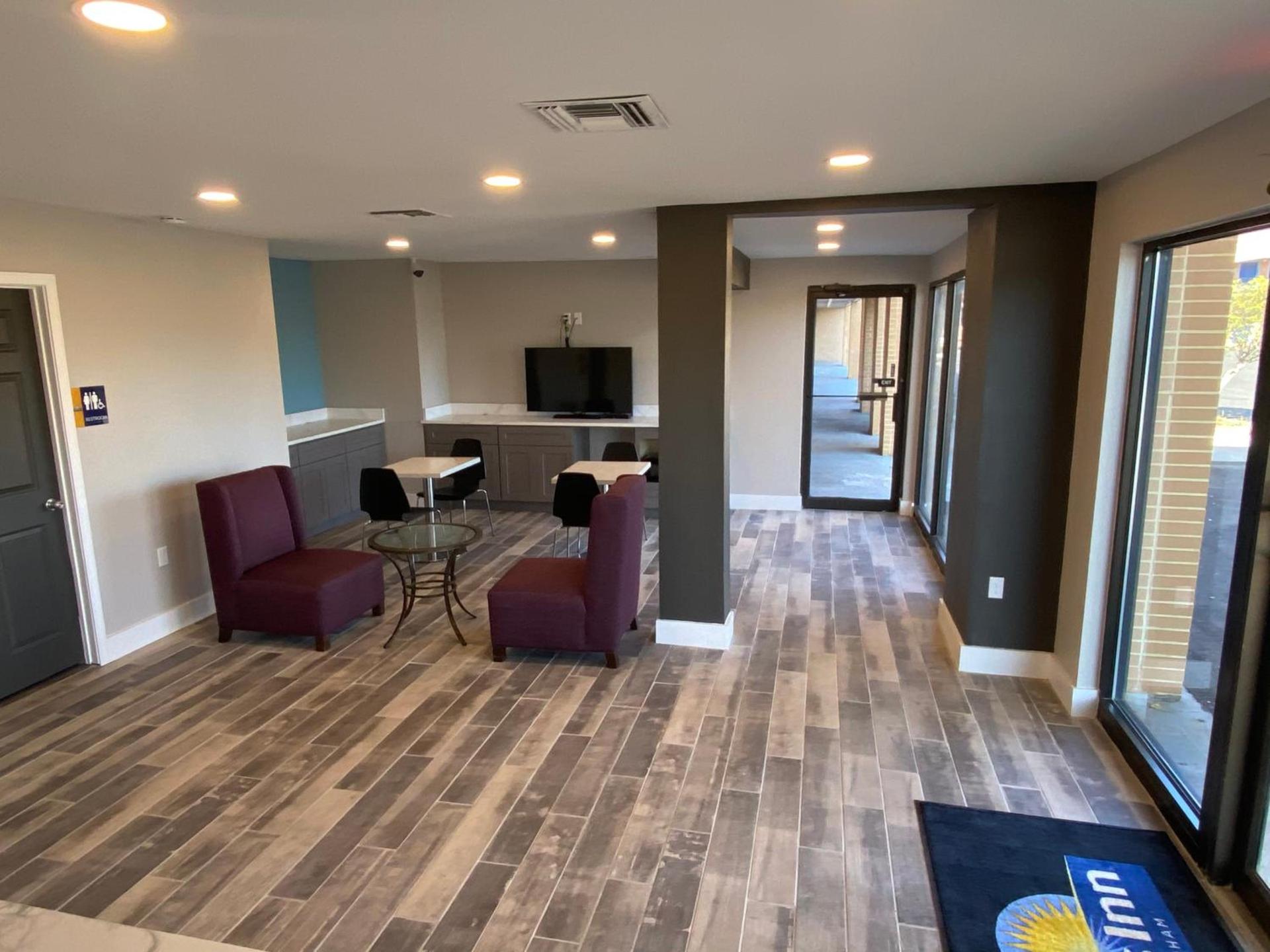 HomeLodge Newnan photo 3