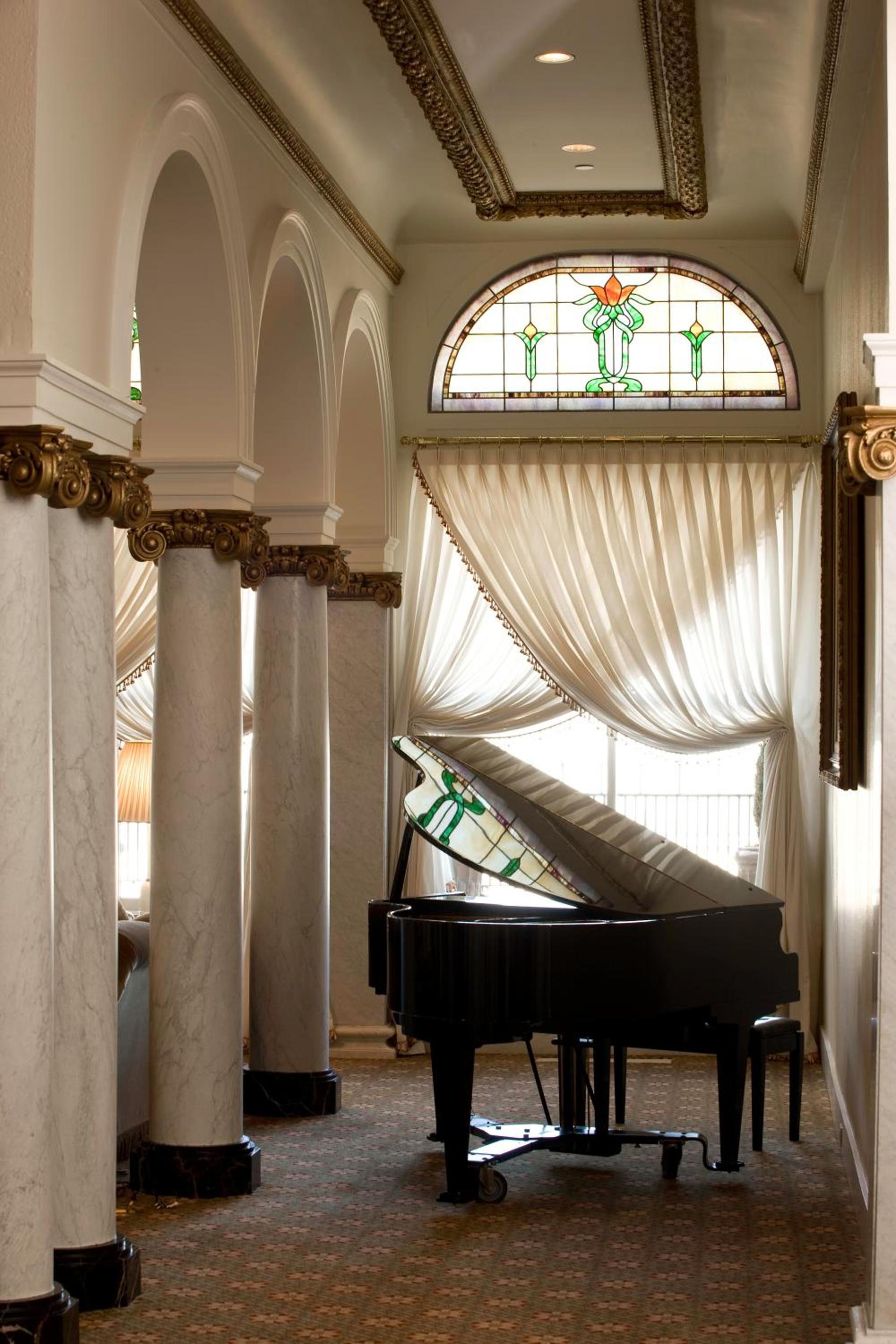 Capital Hotel photo 10