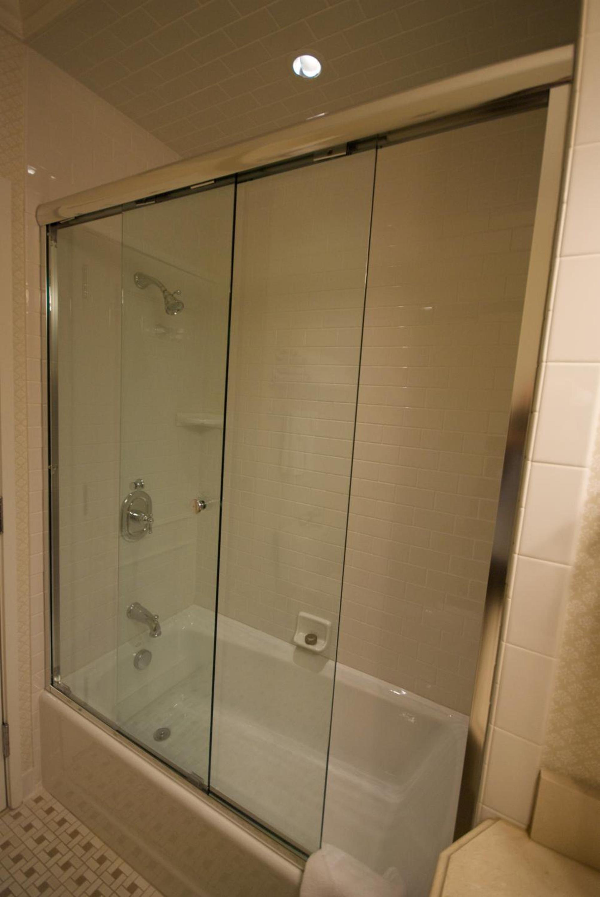 Capital Hotel photo 31