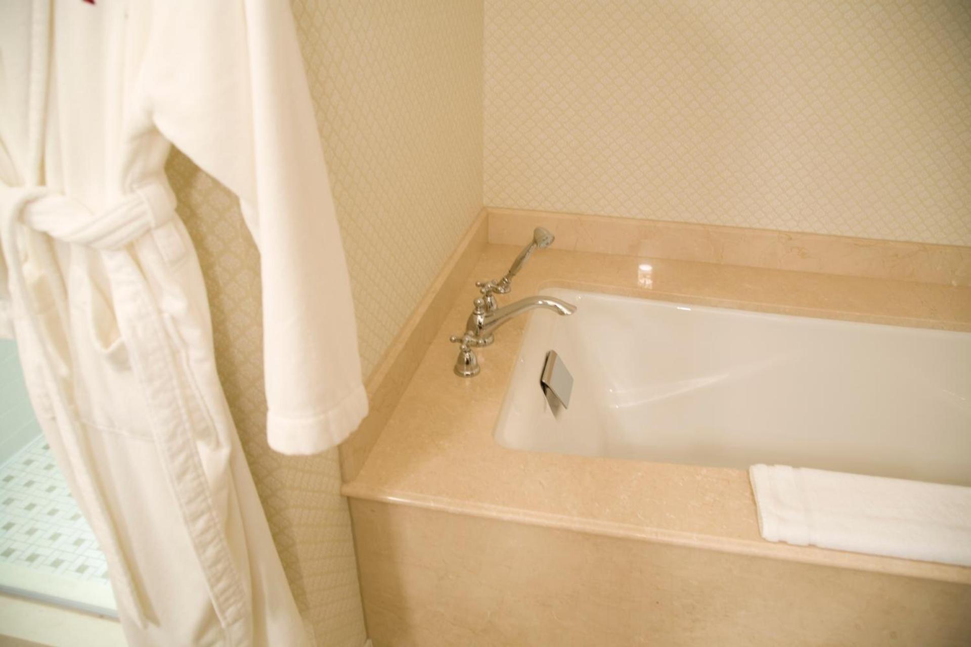 Capital Hotel photo 30