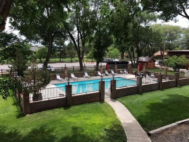 Austin's Chuckwagon Motel photo 17