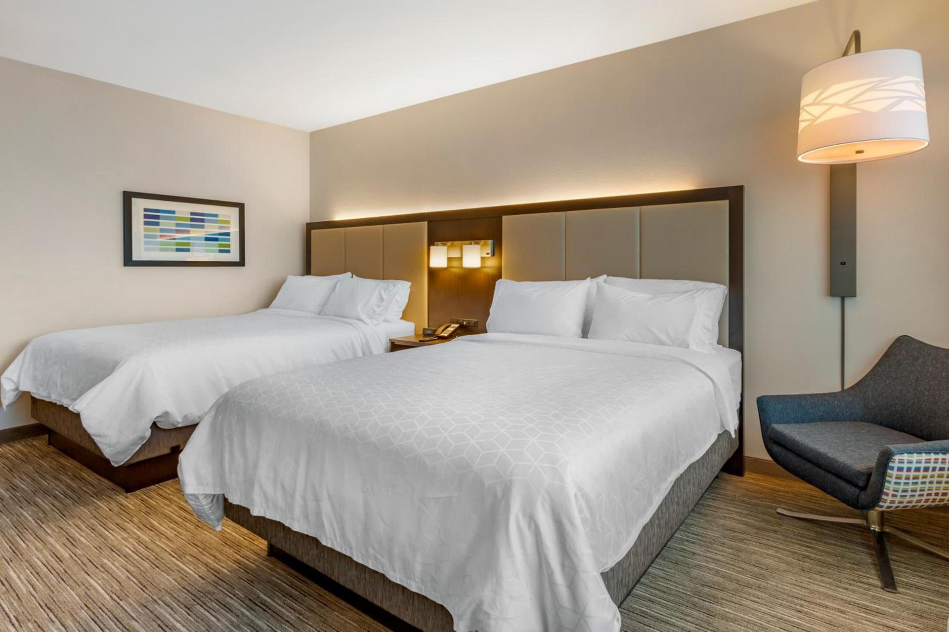 Holiday Inn Express & Suites - Phoenix Dwtn - State Capitol by IHG photo 42