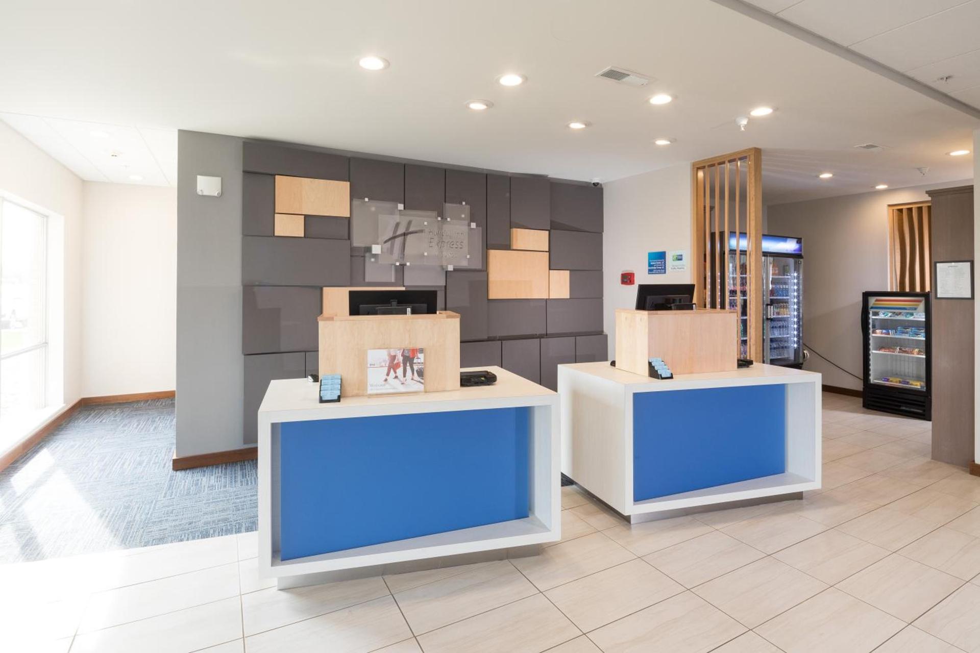 Holiday Inn Express Hotel & Suites Logansport by IHG photo 9