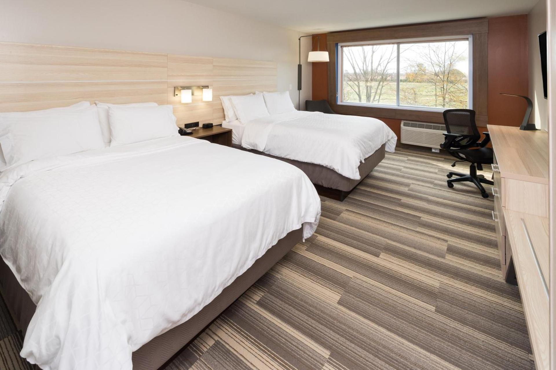 Holiday Inn Express Hotel & Suites Logansport by IHG photo 6