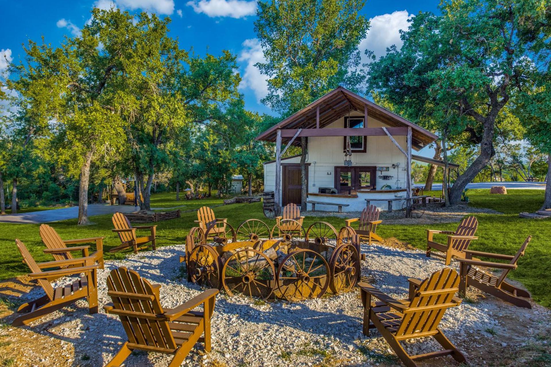Rest Yourself River Ranch photo 9