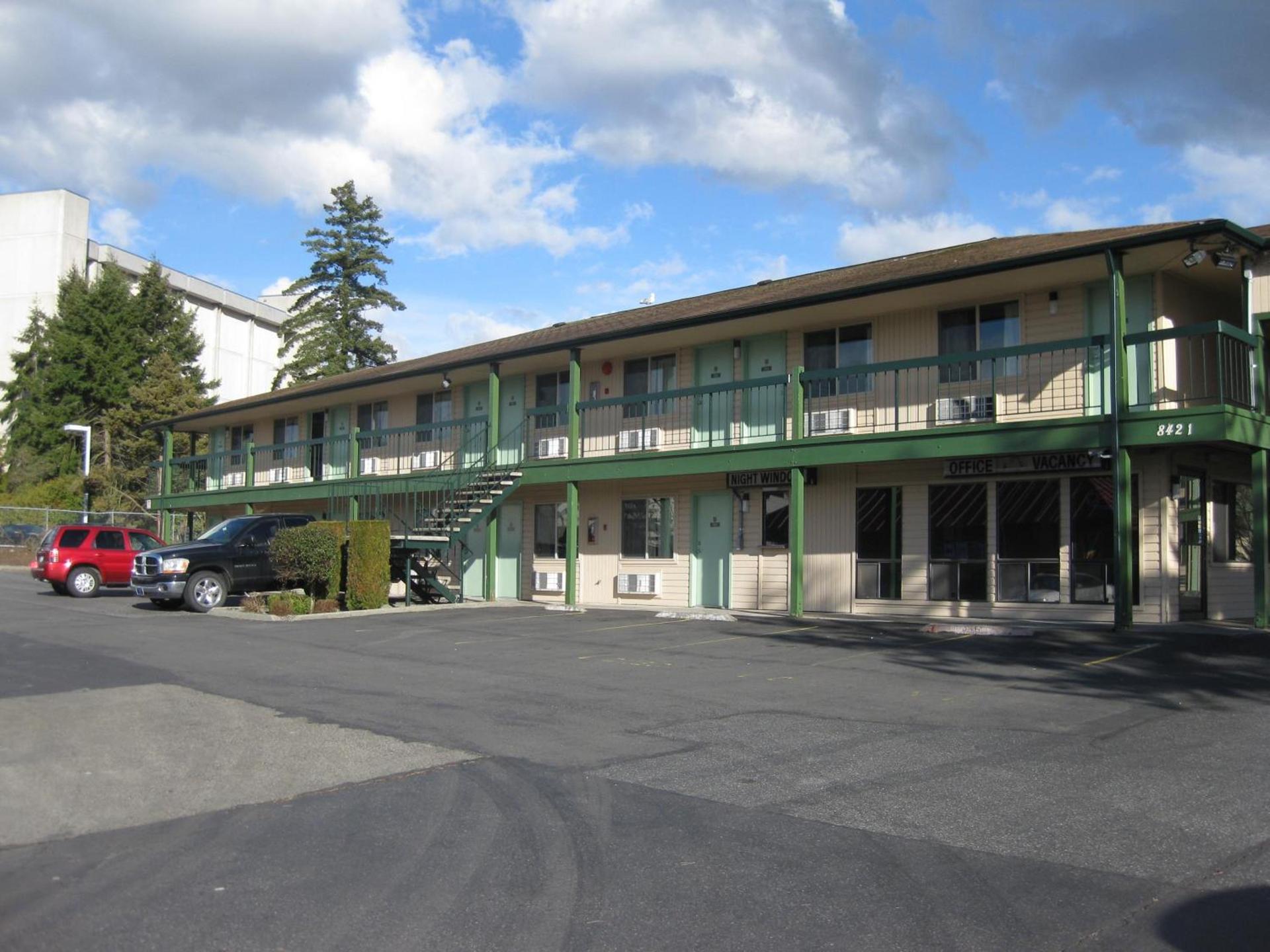 Sunrise Inn photo 41