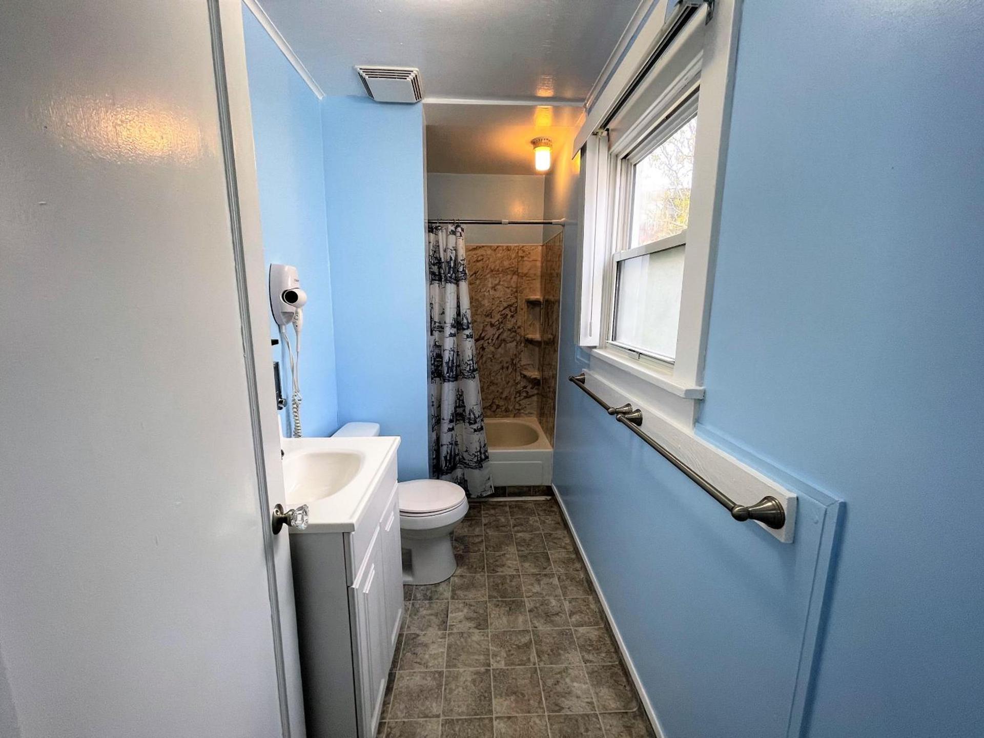 The Anchorage Motel photo 26
