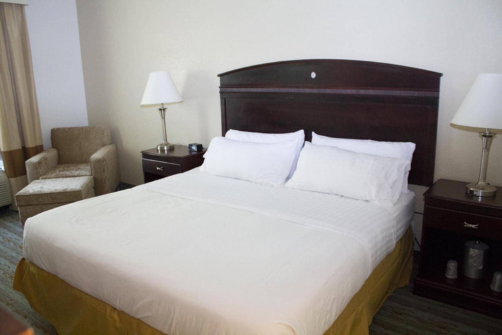 Holiday Inn Express West Jefferson by IHG photo 23