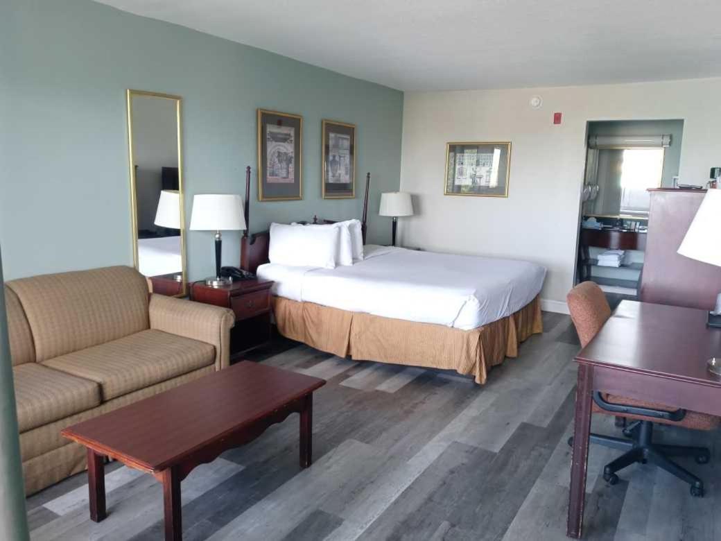 Opal Hotel & Suites photo 53