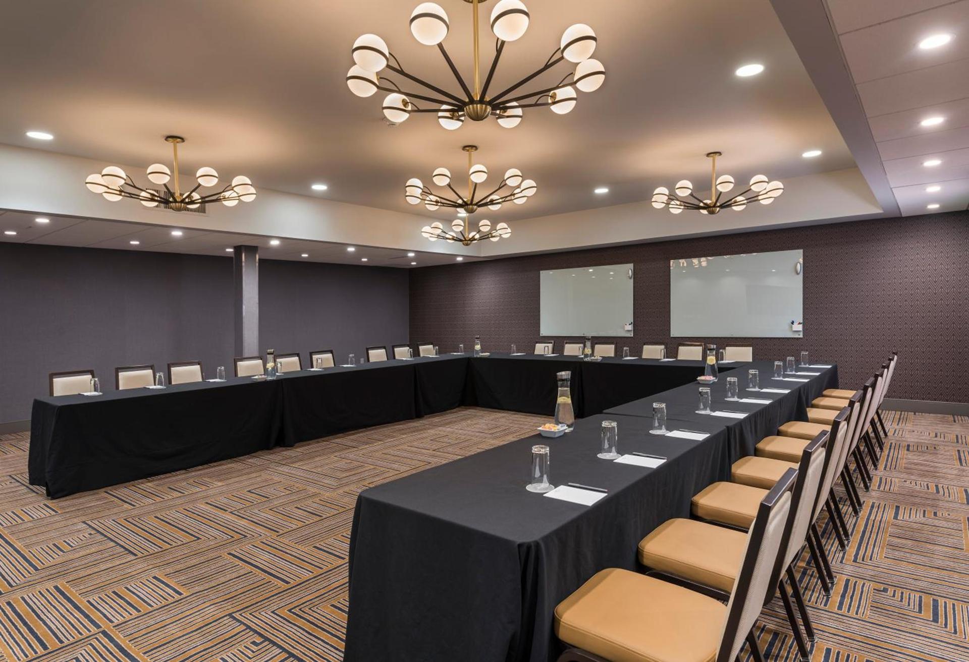 Crowne Plaza Providence-Warwick (Airport) by IHG photo 20